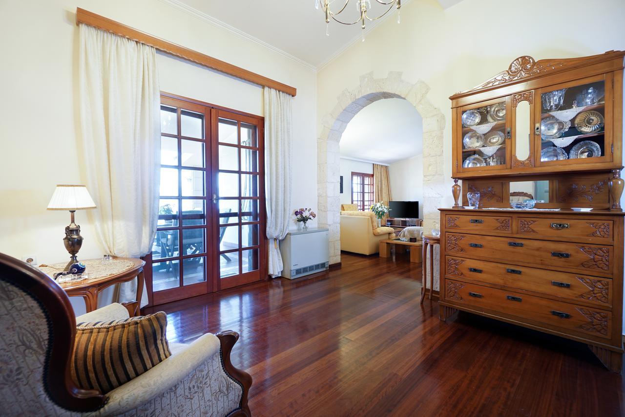 Villa Thealassa Kounoupidhianá Buitenkant foto