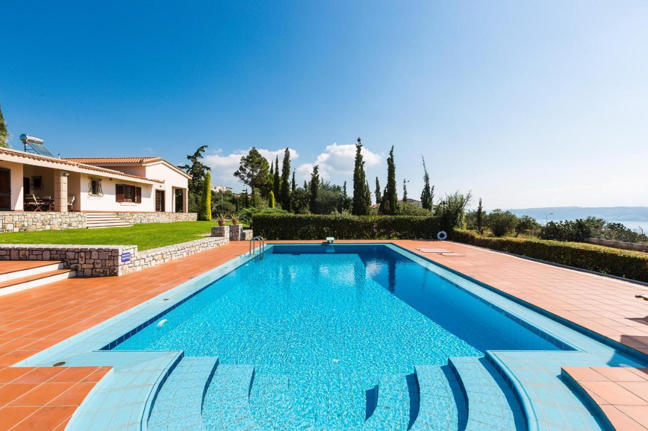 Villa Thealassa Kounoupidhianá Buitenkant foto